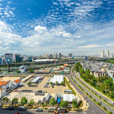 The Landmark Luxury Vinhomes Apartments - The Buildings Nearby Landmark 81 Central Ho Chi Minh City Exterior photo