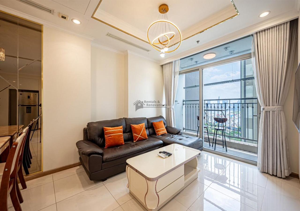 The Landmark Luxury Vinhomes Apartments - The Buildings Nearby Landmark 81 Central Ho Chi Minh City Exterior photo